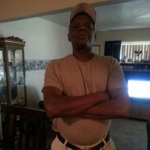 Meet your Posher, Bruce